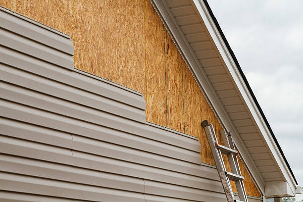 24/7 Emergency Siding Replacement experts in Lewisburg, TN